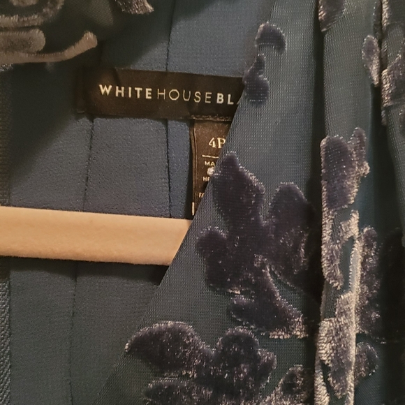 WHBM Blue Burnout Velvet Top, Size 4P - Picture 2 of 4